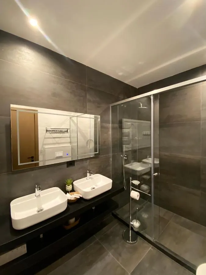 Elmar Hotel Vlore