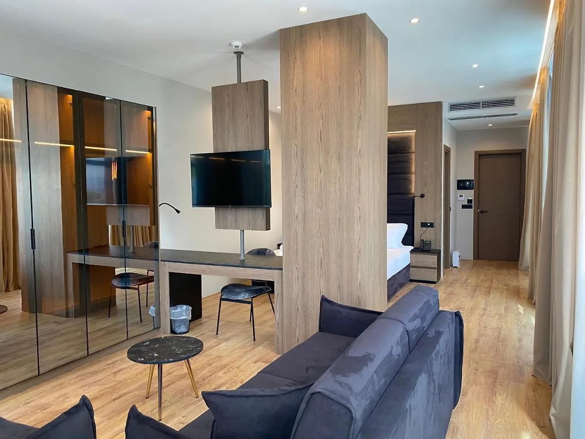Elmar Hotel Vlorë